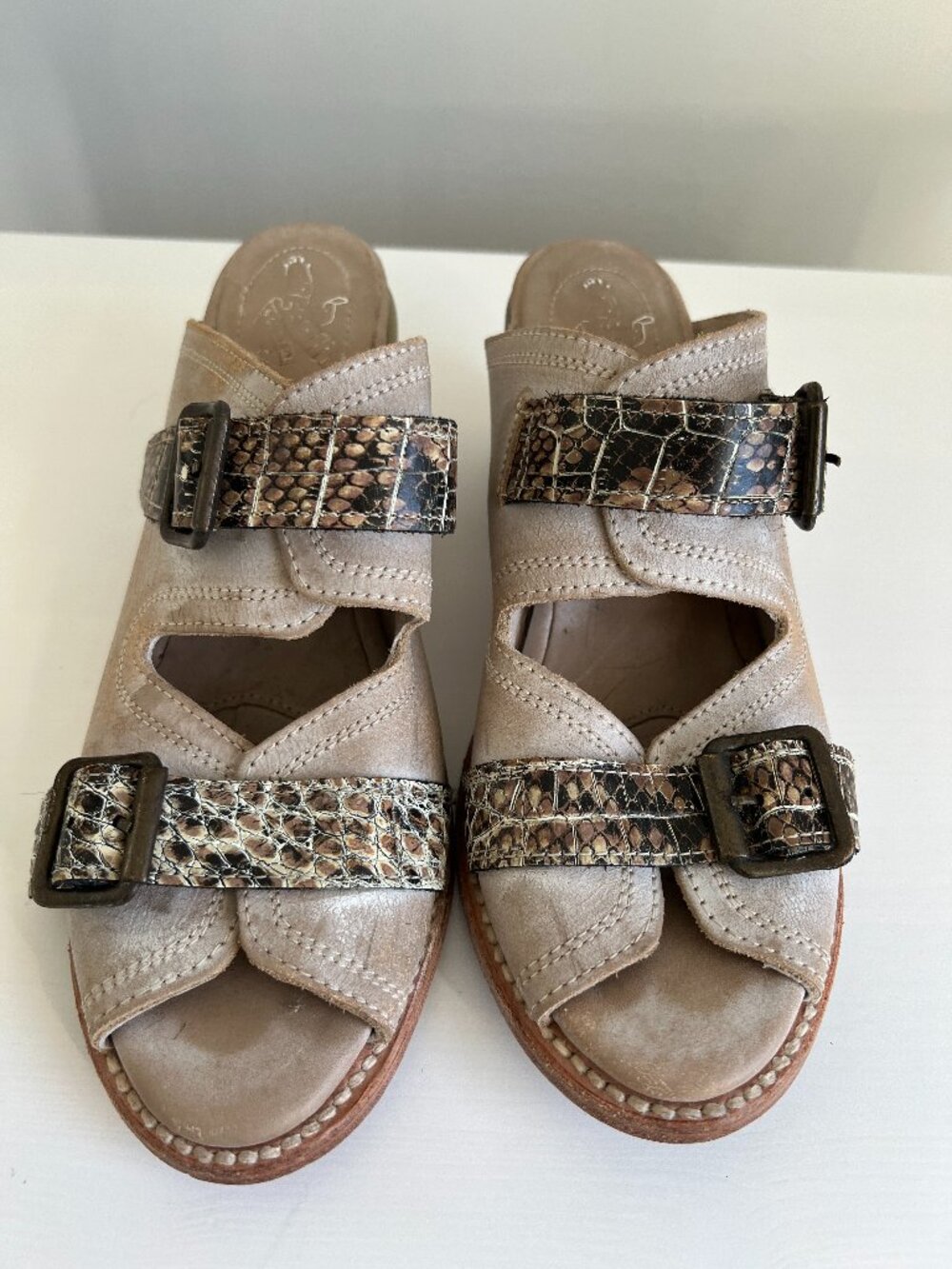 Freebird Caprice Sandal in Ice size 8